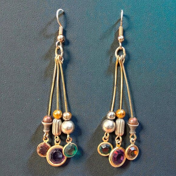 VINTAGE Gold-Tone Triple Strand Multicolor Crystal Earrings & Mixed Metal Beads - Picture 3 of 7
